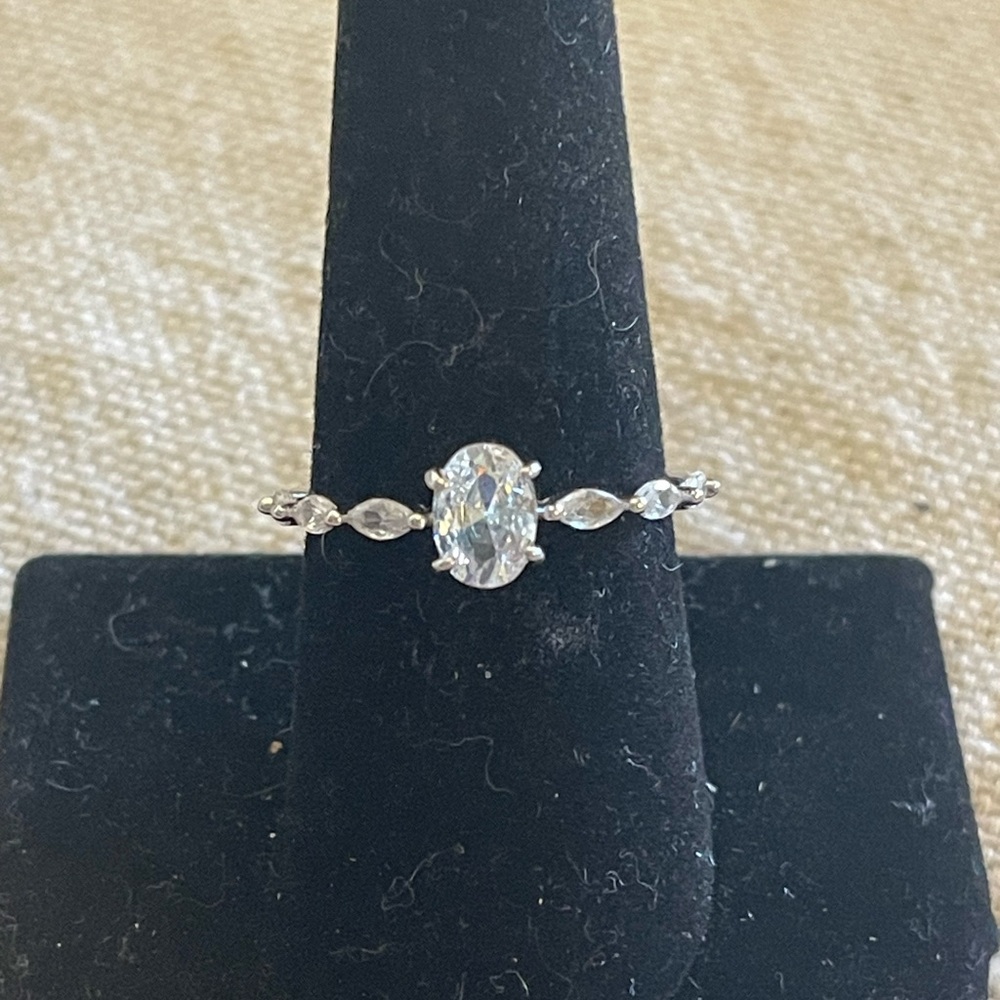 Size 8 CZ 925